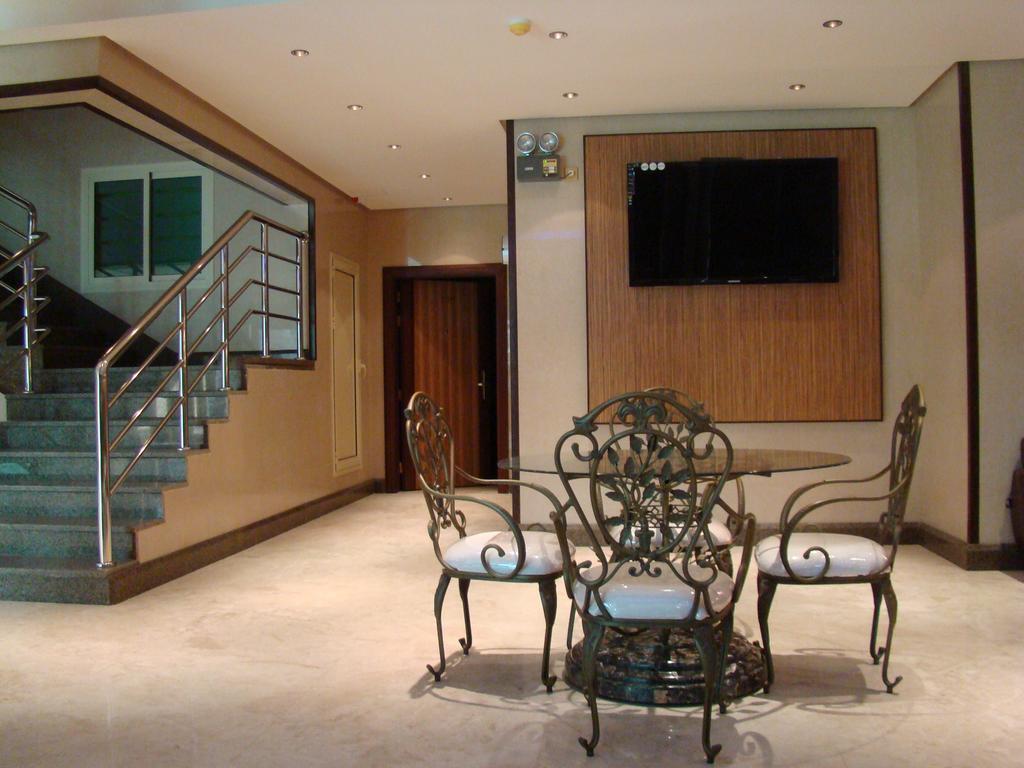 Manazilna Apartments Riyadh Exterior photo